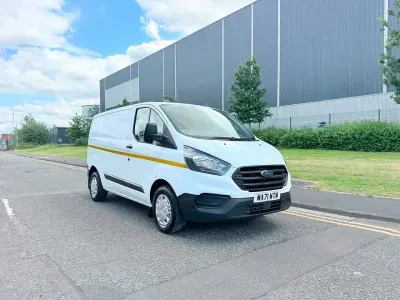 Used Ford Transit Custom 130 HP (95 kW) 2021 White Van