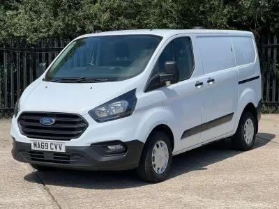 Used Ford Transit Custom 2019 White Van