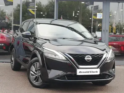 Used Nissan Qashqai Acenta Premium 140 HP (102 kW) 2023 Black SUV