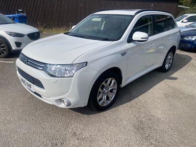 Mitsubishi Outlander P-HEV