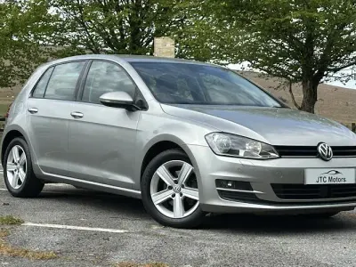 Begagnad VW Golf VII Edition 125 HK (91 kW) 2016 Silver Halvkombi