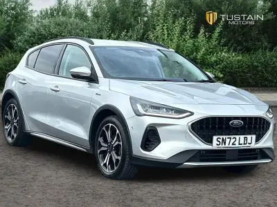 Used Ford Focus Active 125 HP (91 kW) 2022 Silver Hatchback