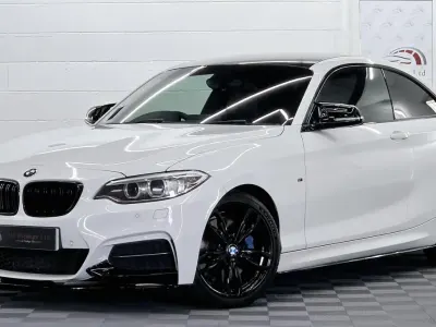 Used BMW M235 Comfort Edition 326 HP (239 kW) 2014 White Coupe