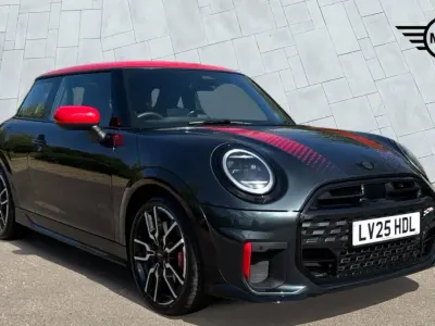 Używany Mini John Cooper Works Hatch 228 KM (167 kW) 2025 Szary Hatchback