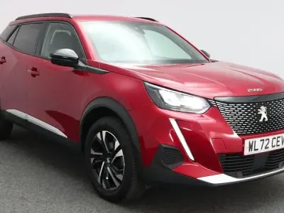 Used Peugeot 2008 Allure+ 129 HP (94 kW) 2023 Red SUV