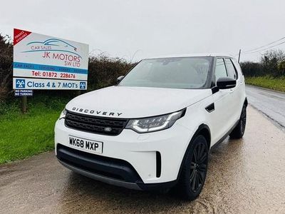 White Used 2018 Land Rover Discovery 5 SE SUV | £21,995 (Super price)
