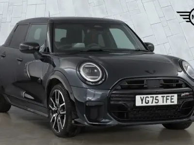 Used Mini Cooper Hatch 113 kW (154 HP) 2025 Grey Hatchback