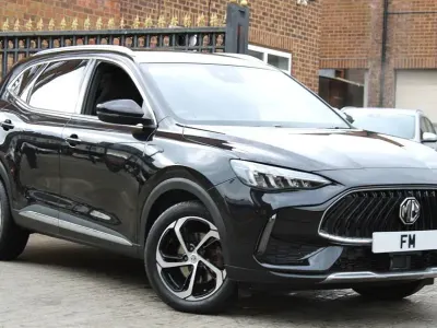 Usado MG HS Trophy 162 HP (119 kW) 2024 Preto SUV
