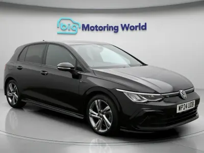 Used VW Golf VIII R-line 148 HP (108 kW) 2024