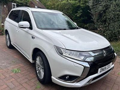 Mitsubishi Outlander P-HEV
