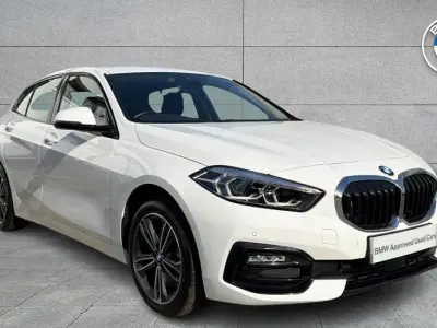 Used BMW 118 Sport Line 134 HP (98 kW) 2023 White