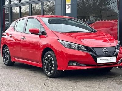 Used Nissan Leaf Acenta 110 kW (150 HP) 2022 Red Hatchback