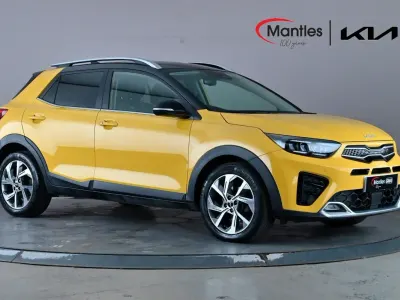 Used Kia Stonic GT-Line S 118 HP (86 kW) 2023 Yellow SUV