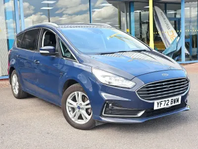 Used Ford S-MAX Titanium 150 HP (110 kW) 2022 Blue MPV