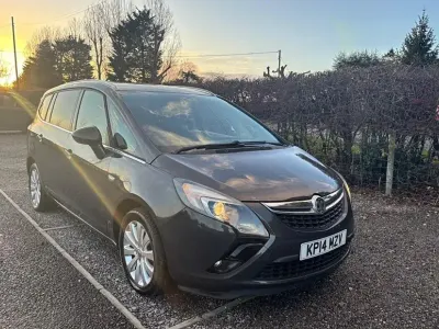 Usado Vauxhall Zafira Tourer 130 HP (95 kW) 2014 Monovolume