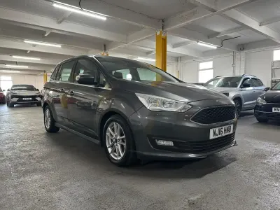 Usado Ford Grand C-Max Zetec 120 HP (88 kW) 2016 Cinzento Monovolume