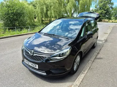 Used Vauxhall Zafira Design Edition 150 HP (110 kW) 2017 Black MPV
