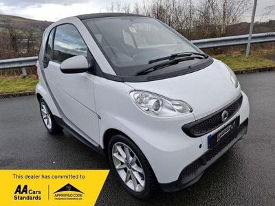 White Used 2012 Smart ForTwo Coupé Pure Coupe | £4,499 (Fair price)