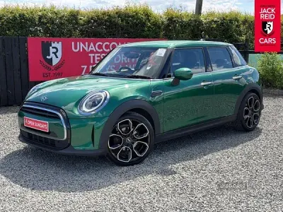 Used Mini ONE Classic 2022 Green Hatchback