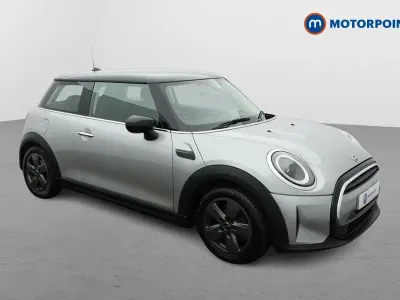 Used Mini Cooper Classic 136 HP (100 kW) 2022 Silver Hatchback