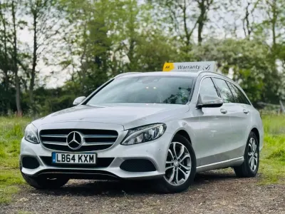 Używany Mercedes C200 2015 Srebrny Kombi