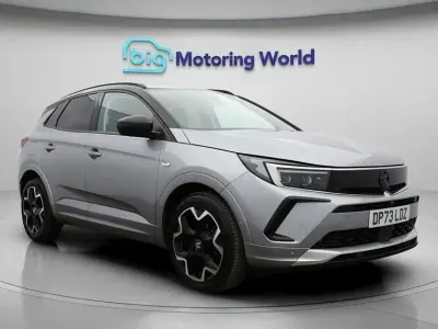 Used Vauxhall Grandland X Ultimate 130 HP (95 kW) 2023 Grey SUV