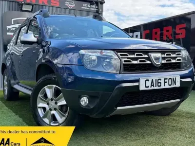 Begagnad Dacia Duster Lauréate 110 HK (80 kW) 2016 Blå SUV