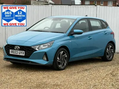 Used Hyundai i20 SE 100 HP (73 kW) 2022 Turquoise Hatchback
