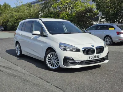 Used BMW 220 Luxury Line 2019 White Estate