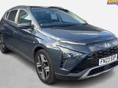 Usado Hyundai Bayon Premium 100 HP (73 kW) 2023 Cinzento SUV