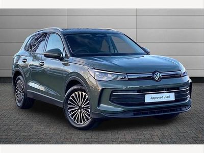 New VW Tiguan Match 130 HP (95 kW) 2026 Green SUV