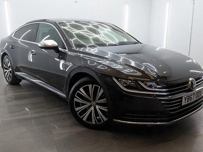 Usado VW Arteon Elegance 150 HP (110 kW) 2018 Cinzento Citadino