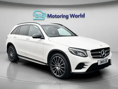 Used Mercedes GLC250 Premium 211 HP (155 kW) 2019 White SUV
