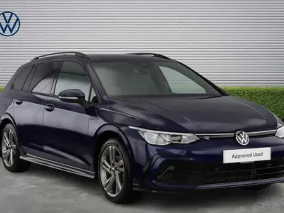 Used VW Golf VIII R-line 150 HP (110 kW) 2022 Blue Estate
