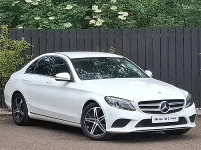 Used Mercedes C200 Premium 184 HP (135 kW) 2018 White Sedan