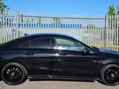 Begagnad Mercedes CLA200 AMG line 156 HK (114 kW) 2019 Svart Sportkupé