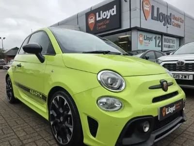 Begagnad Abarth 595 Competizione 180 HK (132 kW) 2021 Grön Halvkombi