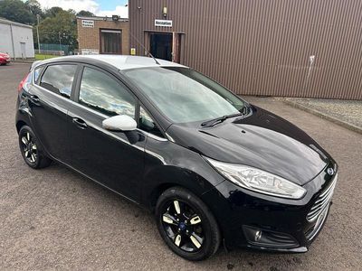 Used Ford Fiesta Zetec 82 HP (60 kW) 2016 Black Hatchback