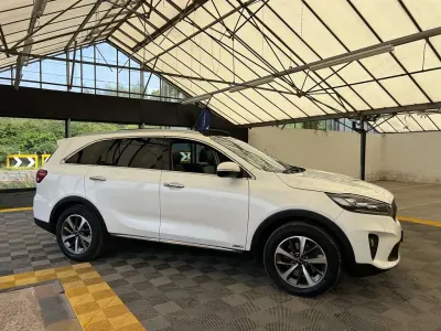 Used Kia Sorento