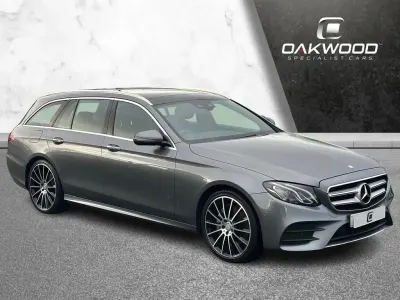 Begagnad Mercedes E220