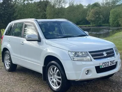 Używany Suzuki Grand Vitara SZ-T 2012 Biały SUV