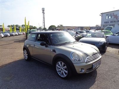 used Mini Cooper Hatch 1.63-Door Hatchback