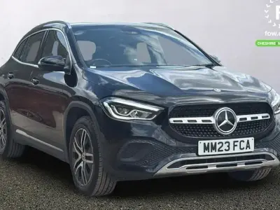 Used Mercedes GLA200 Executive 163 HP (119 kW) 2023 Black SUV
