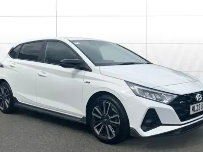 Used Hyundai i20 N Line 120 HP (88 kW) 2023 White Hatchback