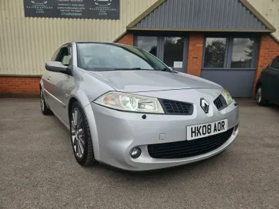 Used Renault Mégane III 225 HP (165 kW) 2008 Silver Hatchback