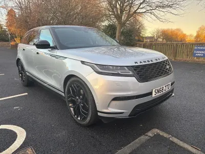 Used Land Rover Range Rover Velar SE 240 HP (176 kW) 2018 Silver SUV