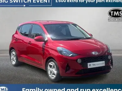Used Hyundai i10 SE 67 HP (49 kW) 2020 Red Hatchback