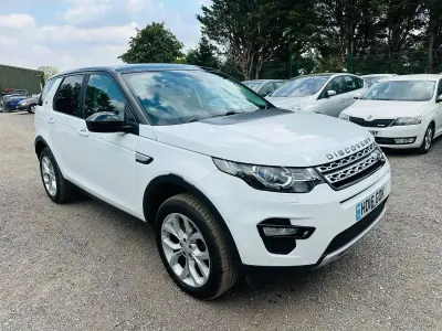 Used Land Rover Discovery Sport HSE 180 HP (132 kW) 2016 White SUV