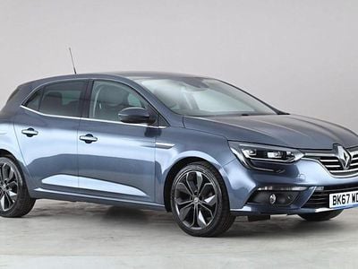 Używany Renault Mégane IV Signature 131 KM (96 kW) 2017 Szary Hatchback