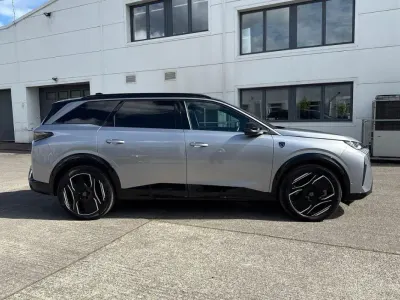 Used Peugeot 5008